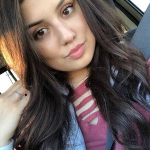 Meet your Posher, Janelly